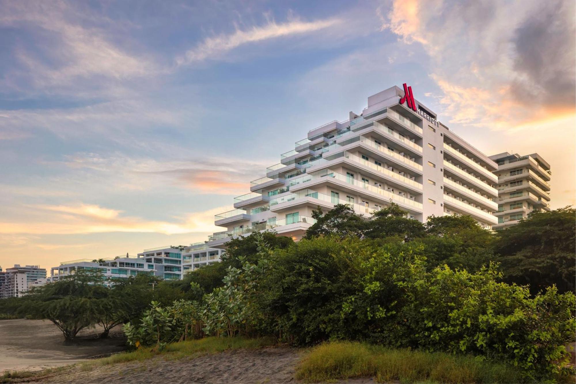 Santa Marta Marriott Resort Playa Dormida Exterior foto The Marriott Cancun Resort