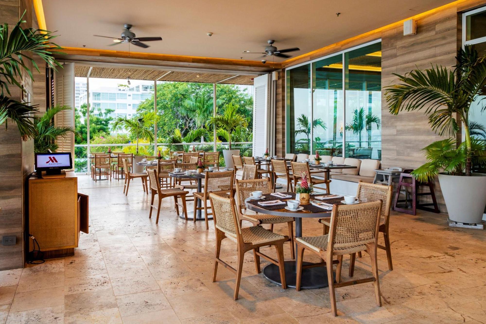 Santa Marta Marriott Resort Playa Dormida Exterior foto The W Lounge at Suvarnabhumi Airport